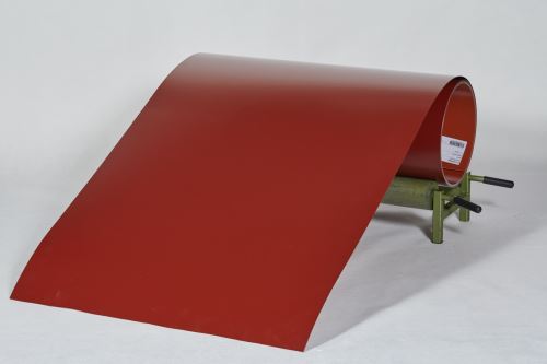 PREFA clr foaie în rolă 0,7 x 1000mm + folie, roșu închis/roșu închis (RAL3009)
